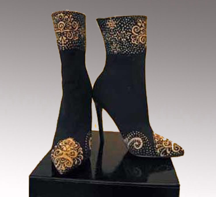 Black Bootie2t